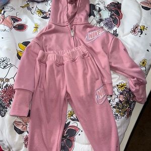 Toddler Nike Sweatsuit Set